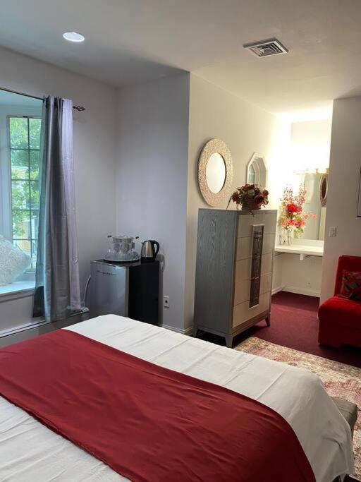 Room At The Oasis Ню Йорк Екстериор снимка